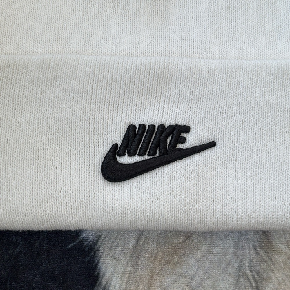 Brand New Nike Peak Futura Beanie Tall Cuff Stretch Knit Hat Unisex Fitted Cap - Picture 6 of 14